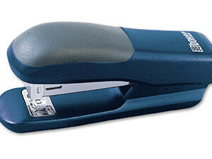 600130 sešívačka BOXER 200